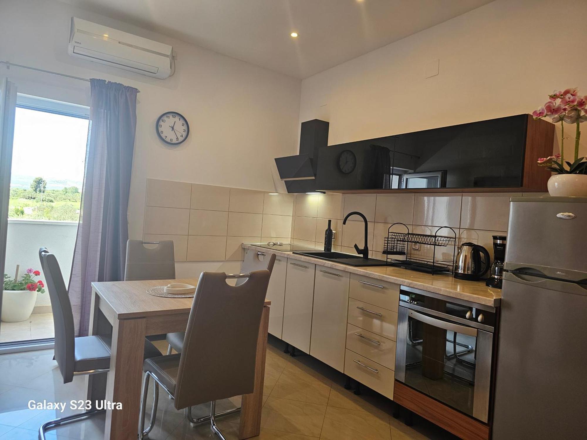 Apartmani Dianna Kaštela Exterior foto